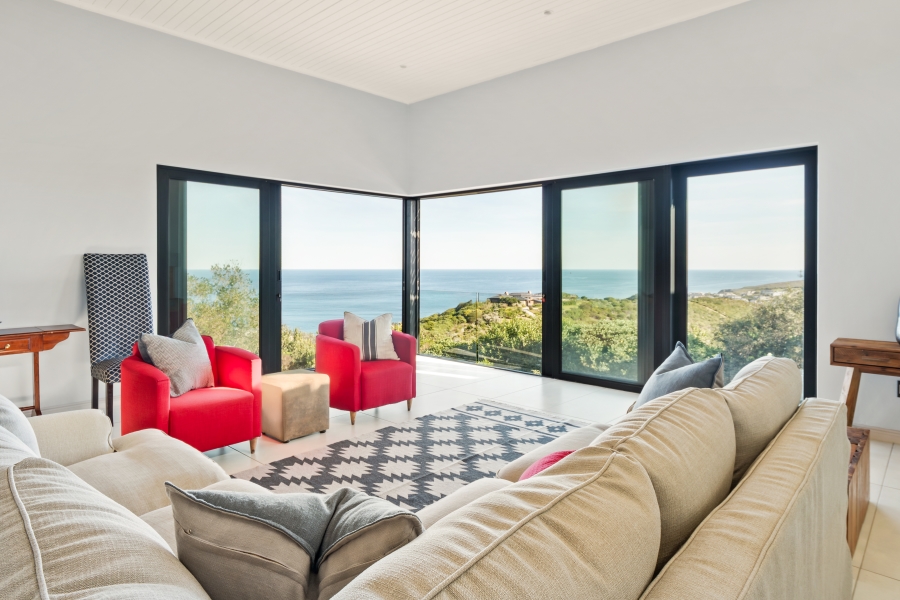 5 Bedroom Property for Sale in Pezula Private Estate Western Cape